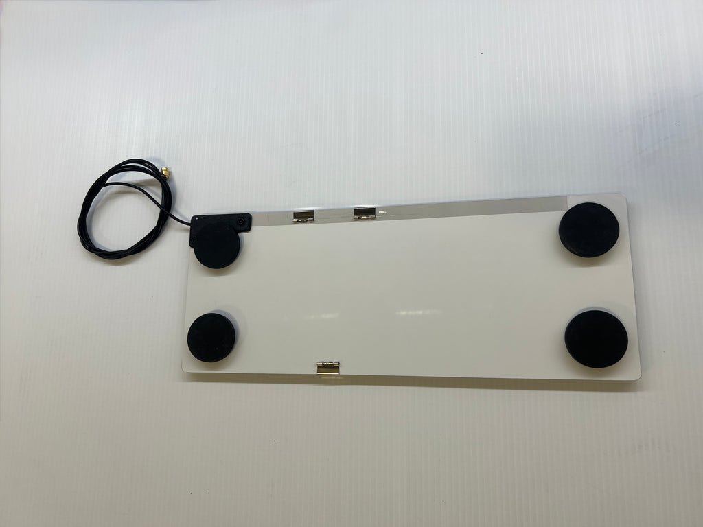Shadow Slot - 2M-70CM dual band VHF - UHF Low-Profile Slot Antenna White